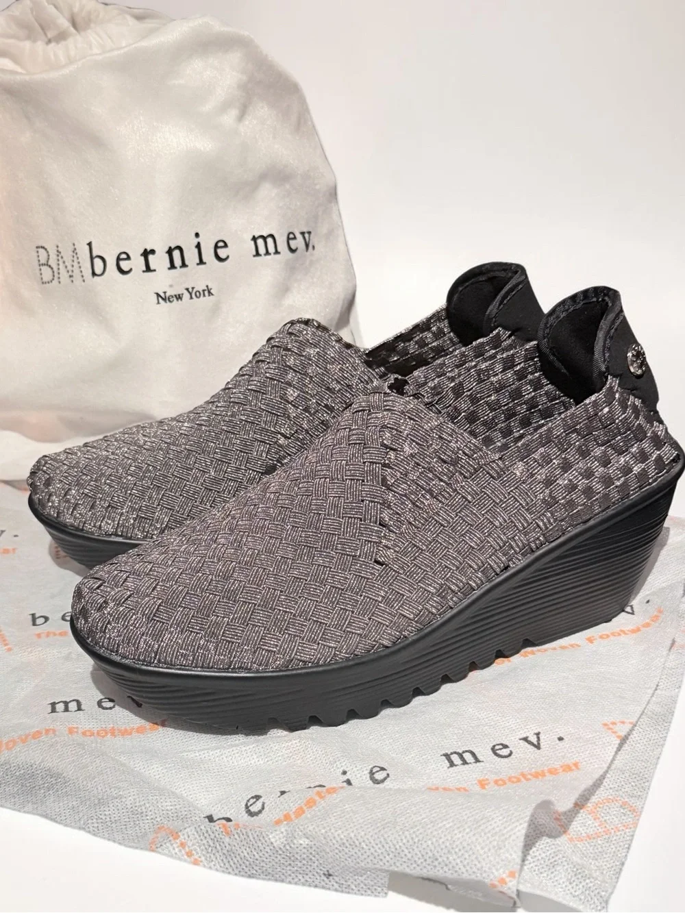 bernie mev Gem Woven Elastic Slip-On Wedge Metallic Pewter Sneakers EU38